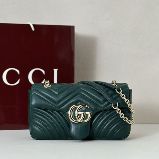 Repliche Perfette Borsa a tracolla media Gucci GG Marmont 837267 verde Imitazioni False Online