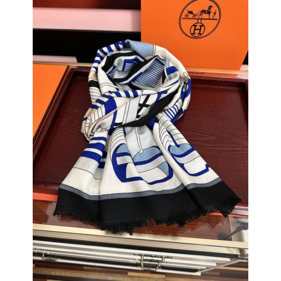 Repliche Perfette Sciarpa Hermès double face in cashmere dello stesso colore 65x185 blu Imitazioni False Online