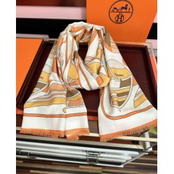 Repliche Perfette Sciarpa Hermès double face in cashmere dello stesso colore 65x185 arancione Imitazioni False Online