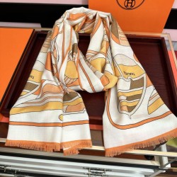 Repliche Perfette Sciarpa Hermès double face in cashmere dello stesso colore 65x185 arancione Imitazioni False Online