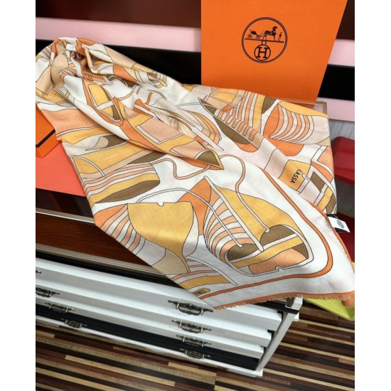 Repliche Perfette Sciarpa Hermès double face in cashmere dello stesso colore 65x185 arancione Imitazioni False Online
