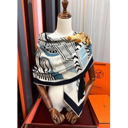 Repliche Perfette Fazzoletto Hermès in cashmere e seta Ondsdemarch 140 nero Imitazioni False Online