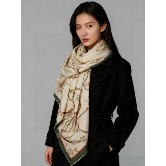 Repliche Perfette Sciarpa reversibile in cashmere Hermès con motivo a cavallo che salta 140 Verde Imitazioni False Online