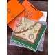 Repliche Perfette Sciarpa reversibile in cashmere Hermès con motivo a cavallo che salta 140 Verde Imitazioni False Online