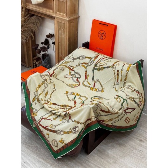 Repliche Perfette Sciarpa reversibile in cashmere Hermès con motivo a cavallo che salta 140 Verde Imitazioni False Online