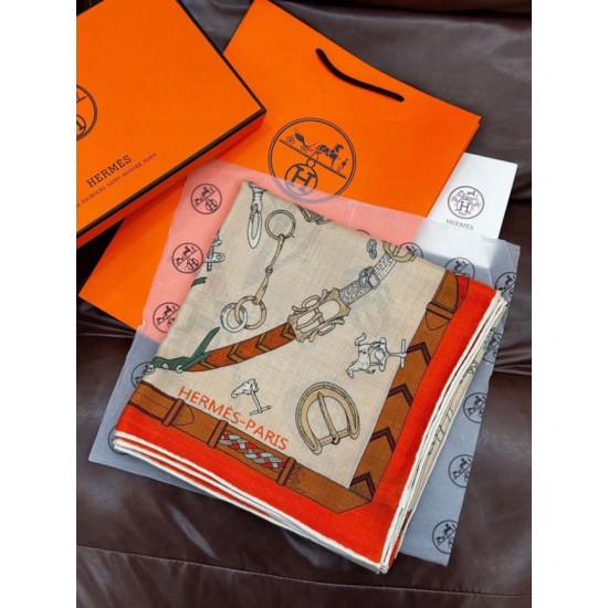 Repliche Perfette Sciarpa reversibile in cashmere Hermès con motivo a cavallo che salta 140 Organge Imitazioni False Online