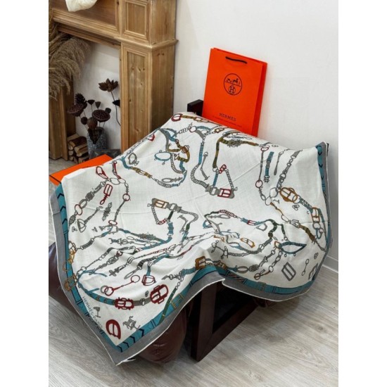 Repliche Perfette Sciarpa reversibile Hermès in cashmere con motivo a cavallo che salta 140 Imitazioni False Online