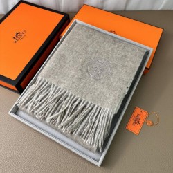 Repliche Perfette Scialle reversibile classico in cashmere bicolore Hermès 70 x 200 Grigio Imitazioni False Online