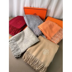 Replica Scialle reversibile classico in cashmere bicolore Hermès 70 x 200 Grigio Fallate Outlet Online Italia Repliche Perfette Scialle reversibile classico in cashmere bicolore Hermès 70 x 200 Grigio Imitazioni False Online