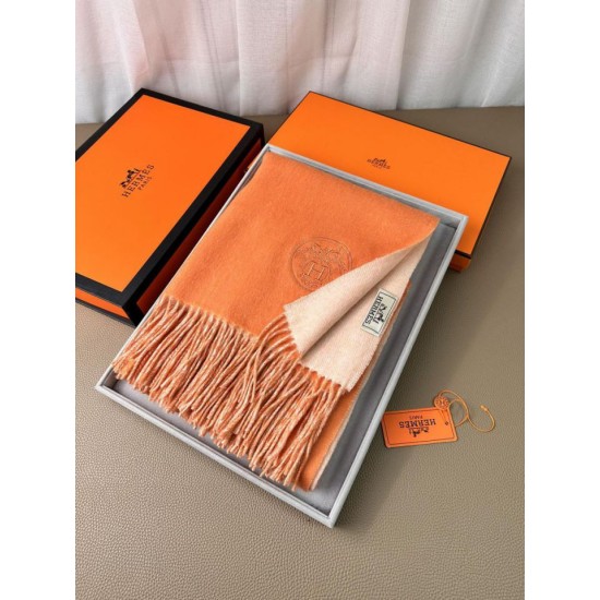 Replica Scialle reversibile classico in cashmere bicolore Hermès 70 x 200 Arancione Fallate Outlet Online Italia Repliche Perfette Scialle reversibile classico in cashmere bicolore Hermès 70 x 200 Arancione Imitazioni False Online