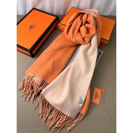 Replica Scialle reversibile classico in cashmere bicolore Hermès 70 x 200 Arancione Fallate Outlet Online Italia Repliche Perfette Scialle reversibile classico in cashmere bicolore Hermès 70 x 200 Arancione Imitazioni False Online
