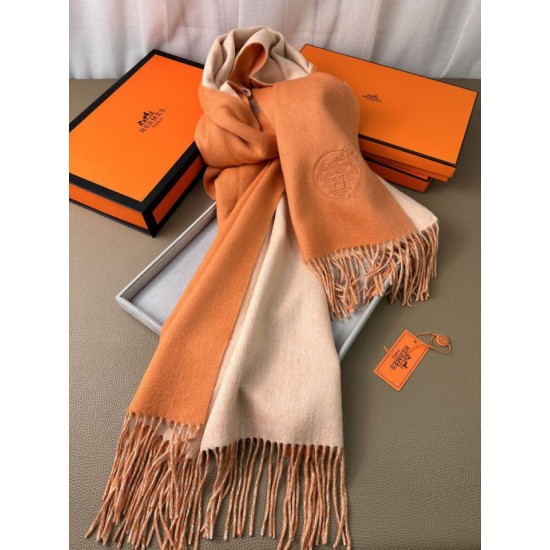 Replica Scialle reversibile classico in cashmere bicolore Hermès 70 x 200 Arancione Fallate Outlet Online Italia Repliche Perfette Scialle reversibile classico in cashmere bicolore Hermès 70 x 200 Arancione Imitazioni False Online
