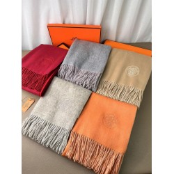 Replica Scialle reversibile classico in cashmere bicolore Hermès 70 x 200 Arancione Fallate Outlet Online Italia Repliche Perfette Scialle reversibile classico in cashmere bicolore Hermès 70 x 200 Arancione Imitazioni False Online
