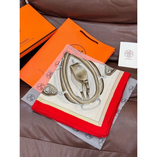 Repliche Perfette Scialle Hermès reversibile in velluto tono su tono con finimenti per cavalli stile balestra 135 Rosso Imitazioni False Online