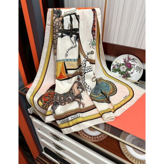 Repliche Perfette Fazzoletto reversibile in seta e cashmere Hermès 135 Beige Imitazioni False Online