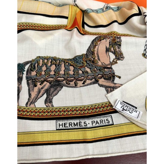 Repliche Perfette Fazzoletto reversibile in seta e cashmere Hermès 135 Beige Imitazioni False Online