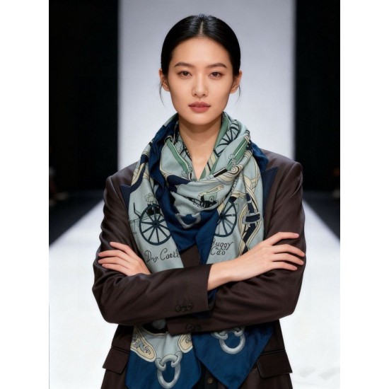 Repliche Perfette Sciarpa quadrata reversibile in cashmere Hermès 140 Blu Imitazioni False Online