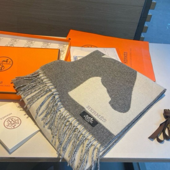 Replica Sciarpa Hermès Horse in cashmere 30 x 140 cm Grigio Fallate Outlet Online Italia Repliche Perfette Sciarpa Hermès Horse in cashmere 30 x 140 cm Grigio Imitazioni False Online