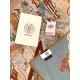 Repliche Perfette Scialle in velluto reversibile Hermès Equestrian Academy 140 02 Imitazioni False Online