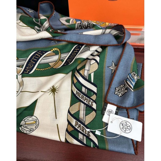 Repliche Perfette Sciarpa in seta Hermès Starry Night Chorus e fazzoletto quadrato in cashmere 140 04 Imitazioni False Online