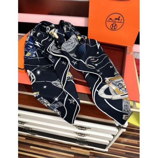 Repliche Perfette Sciarpa in seta Hermès Starry Night Chorus e fazzoletto quadrato in cashmere 140 03 Imitazioni False Online