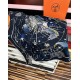 Repliche Perfette Sciarpa in seta Hermès Starry Night Chorus e fazzoletto quadrato in cashmere 140 03 Imitazioni False Online