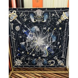 Repliche Perfette Sciarpa in seta Hermès Starry Night Chorus e fazzoletto quadrato in cashmere 140 03 Imitazioni False Online
