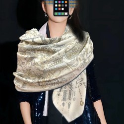 Repliche Perfette Sciarpa in seta Hermès Starry Night Chorus e fazzoletto quadrato in cashmere 140 02 Imitazioni False Online
