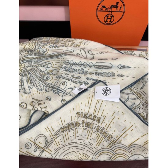 Repliche Perfette Sciarpa in seta Hermès Starry Night Chorus e fazzoletto quadrato in cashmere 140 02 Imitazioni False Online