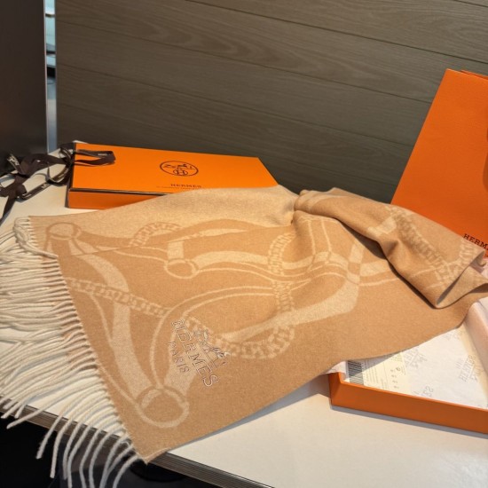 Repliche Perfette Sciarpa classica in lana d'agnello Hermès 30 x 200 03 Imitazioni False Online