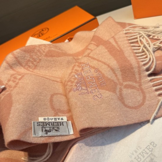 Repliche Perfette Sciarpa classica in lana d'agnello Hermès 30 x 200 02 Imitazioni False Online