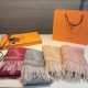 Repliche Perfette Sciarpa classica in lana d'agnello Hermès 30 x 200 01 Imitazioni False Online