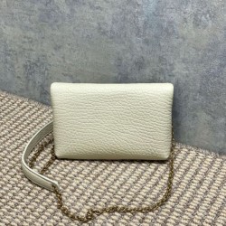 Replica Perfetta Borsa a tracolla classica Calypso Mini YSL Saint Laurent con catena Beige Imitazioni Fake