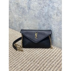 Replica Perfetta Borsa a tracolla classica Calypso Mini YSL Saint Laurent con catena Nero Imitazioni Fake