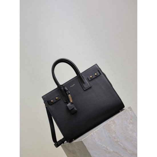 Replica Perfetta Borsa tote Sac De Jour piccola/media/grande YSL Saint Laurent nera hardware dorato Imitazioni Fake