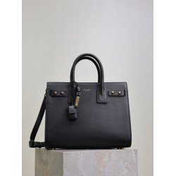 Replica Perfetta Borsa tote Sac De Jour piccola/media/grande YSL Saint Laurent nera hardware dorato Imitazioni Fake