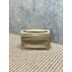 Repliche Borsa a tracolla YSL Saint Laurent Mini Classic Niki 18cm Albicocca False Outlet Online Replica Perfetta Borsa a tracolla YSL Saint Laurent Mini Classic Niki 18cm Albicocca Imitazioni Fake