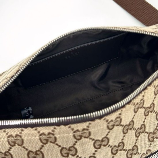 Replica Perfetta Borsa a tracolla cilindrica piccola da uomo Gucci in tela GG 834455 Imitazioni Fake