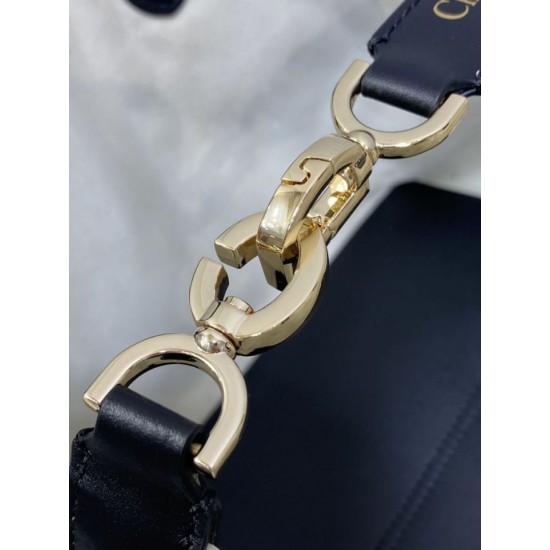 Repliche Borse Tote Dior Toujours piccola/media/grande in pelle di vitello macrocannage Bianco False Outlet Online Replica Perfetta Borse Tote Dior Toujours piccola/media/grande in pelle di vitello macrocannage Bianco Imitazioni Fake