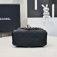 Replica Perfetta Borsa hobo piccola Chanel 25 AS5631 Nero Imitazioni Fake