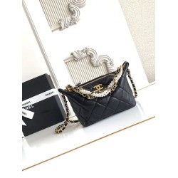 Replica Perfetta Borsa hobo Chanel piccola Pearls AS5898 pelle di vitello nera Imitazioni Fake