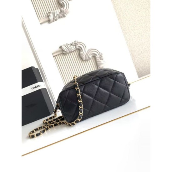 Replica Perfetta Borsa hobo Chanel piccola Pearls AS5898 pelle di vitello nera Imitazioni Fake