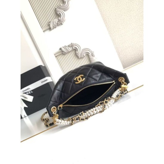 Replica Perfetta Borsa hobo Chanel piccola Pearls AS5898 pelle di vitello nera Imitazioni Fake