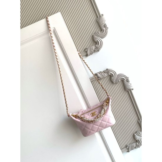 Repliche Borsa hobo Chanel piccola Pearls AS5898 pelle di vitello Rosa False Outlet Online Replica Perfetta Borsa hobo Chanel piccola Pearls AS5898 pelle di vitello Rosa Imitazioni Fake