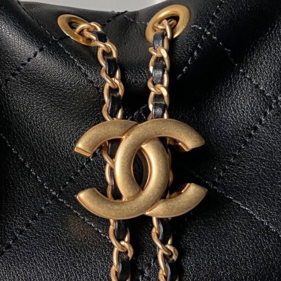 Replica Perfetta Borsa hobo grande Chanel con finiture metallo dorato AS5967 Nero Imitazioni Fake