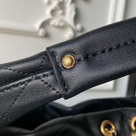 Replica Perfetta Borsa hobo grande Chanel con finiture metallo dorato AS5967 Nero Imitazioni Fake