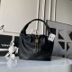 Replica Perfetta Borsa hobo grande Chanel con finiture metallo dorato AS5967 Nero Imitazioni Fake