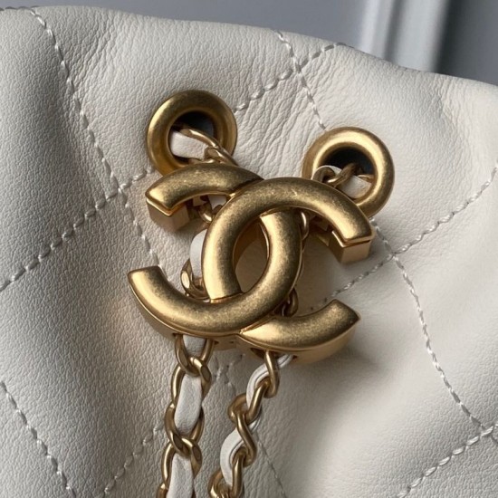 Replica Perfetta Borsa hobo grande Chanel con finiture metallo dorato AS5967 Bianco Imitazioni Fake