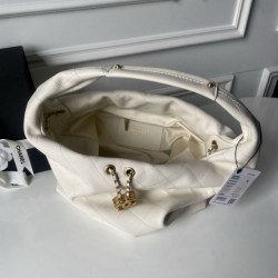 Replica Perfetta Borsa hobo grande Chanel con finiture metallo dorato AS5967 Bianco Imitazioni Fake