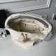Replica Perfetta Borsa hobo grande Chanel con finiture metallo dorato AS5967 Bianco Imitazioni Fake